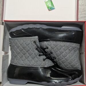 Women's Quilted Gray Ankle Boots